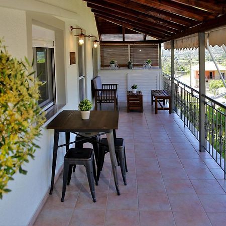 "Elegant & Quiet House" Igoumenitsa Exterior foto