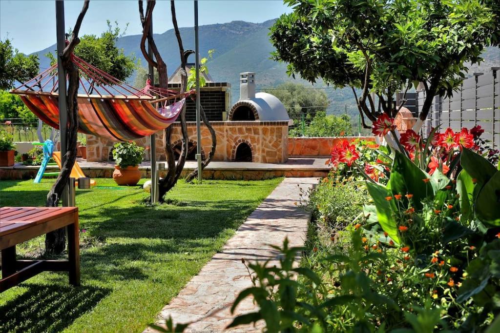 "Elegant & Quiet House" Igoumenitsa Exterior foto
