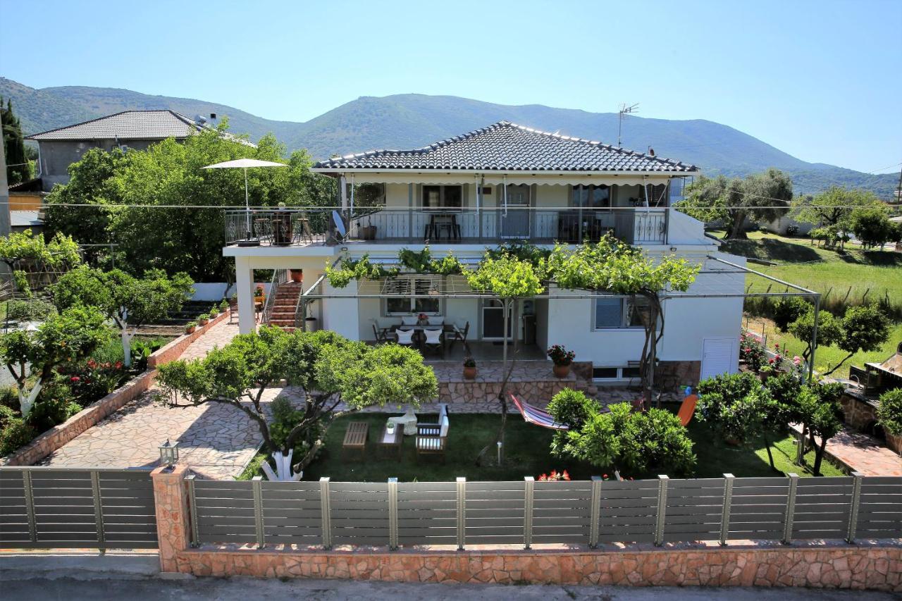 "Elegant & Quiet House" Igoumenitsa Exterior foto